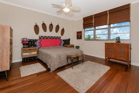 Condo in Fort Lauderdale, Florida, 3 bedrooms  № 2300785 - photo 15
