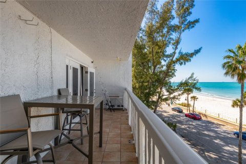 Condominio en alquiler en Saint Pete Beach, Florida, 2 dormitorios, 93.83 m2 № 1245939 - foto 26