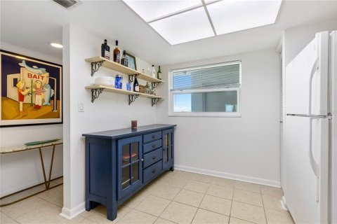 Condominio en alquiler en Saint Pete Beach, Florida, 2 dormitorios, 93.83 m2 № 1245939 - foto 29