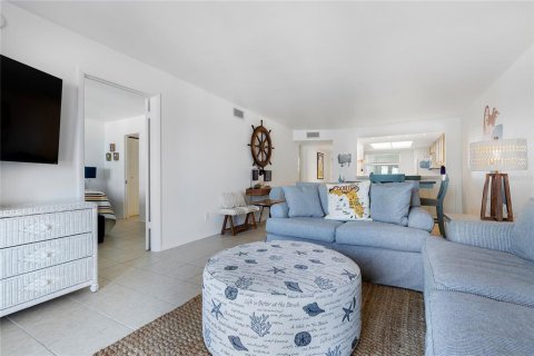 Condominio en alquiler en Saint Pete Beach, Florida, 2 dormitorios, 93.83 m2 № 1245939 - foto 20