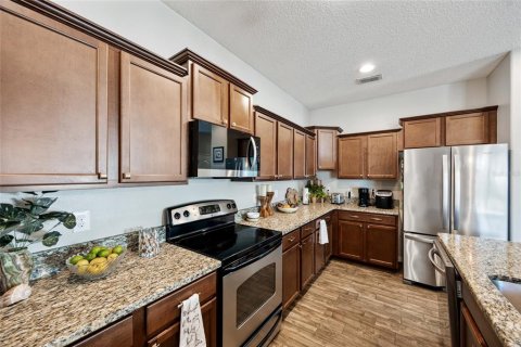 House in Ruskin, Florida 4 bedrooms, 184.41 sq.m. № 1883275 - photo 10