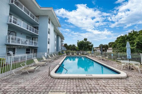 Снять в аренду кондоминиум в Плантация, Флорида 1 спальня, 60.94м2, № 1966678 - фото 22