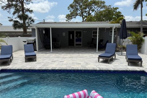 House in Bradenton, Florida 3 bedrooms, 109.25 sq.m. № 2396272 - photo 20