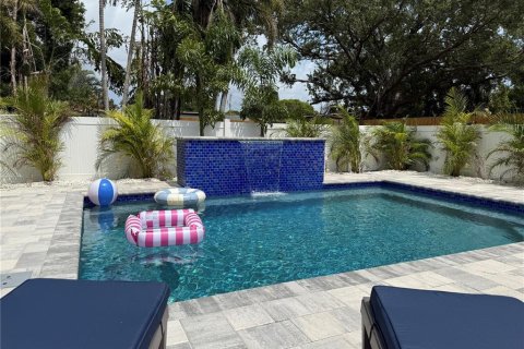 House in Bradenton, Florida 3 bedrooms, 109.25 sq.m. № 2396272 - photo 17