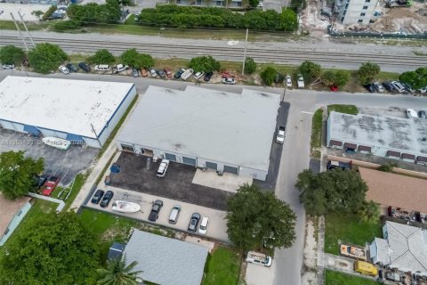 Commercial property in Fort Lauderdale, Florida № 2027605 - photo 7