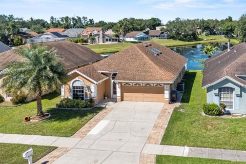 Villa ou maison à vendre à Tampa, Floride: 3 chambres, 133.41 m2 № 2388597 - photo 2