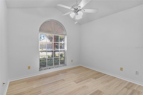 Villa ou maison à vendre à Tampa, Floride: 3 chambres, 133.41 m2 № 2388597 - photo 18