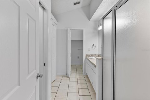 Villa ou maison à vendre à Tampa, Floride: 3 chambres, 133.41 m2 № 2388597 - photo 14