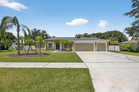House in Apollo Beach, Florida 4 bedrooms, 195.56 sq.m. № 1876792 - photo 8