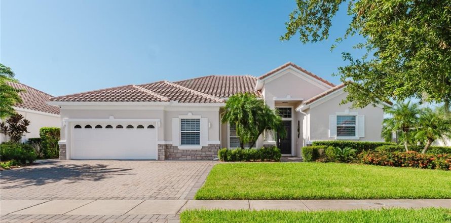 House in Kissimmee, Florida 3 bedrooms, 219.99 sq.m. № 1869861
