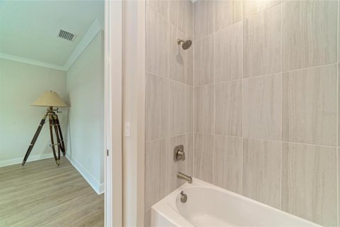 Купить кондоминиум в Лейквуд Ранч, Флорида 5 комнат, 103.68м2, № 2288109 - фото 27