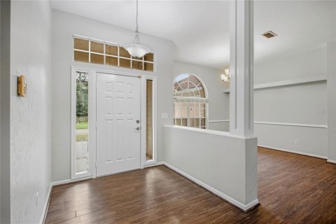 Villa ou maison à louer à Gainesville, Floride: 3 chambres, 165.09 m2 № 2410429 - photo 8