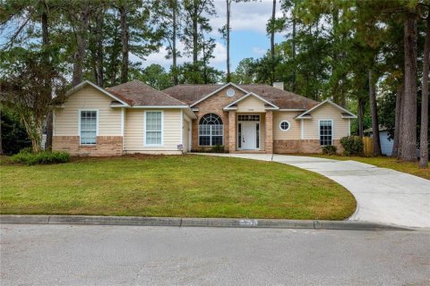 Villa ou maison à Gainesville, Floride 3 chambres, 165.09 m2 № 2410429
