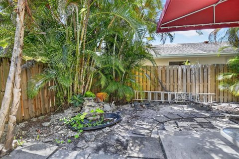 Casa en venta en Fort Lauderdale, Florida, 2 dormitorios, 153.2 m2 № 2252851 - foto 29