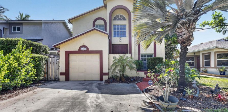Casa en Fort Lauderdale, Florida 2 dormitorios, 153.2 m2 № 2252851