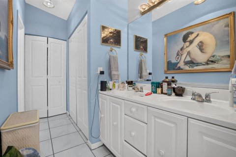 Casa en venta en Fort Lauderdale, Florida, 2 dormitorios, 153.2 m2 № 2252851 - foto 19