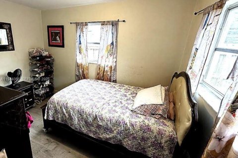 Casa en venta en Miramar, Florida, 4 dormitorios, 139.91 m2 № 2088794 - foto 14