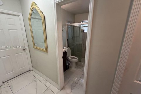 Casa en venta en Miramar, Florida, 4 dormitorios, 139.91 m2 № 2088794 - foto 9