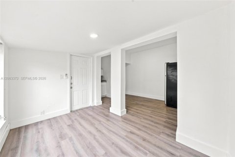 Appartement à louer à Miami, Floride: 46.45 m2 № 2265553 - photo 8
