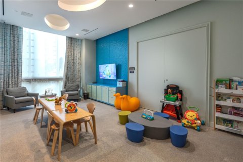 Купить кондоминиум в Санни-Айлс-Бич, Флорида 4 спальни, 428.19м2, № 1960307 - фото 11