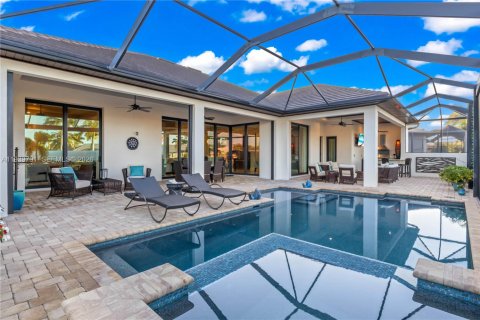 Villa ou maison à vendre à Cape Coral, Floride: 3 chambres № 1997613 - photo 30