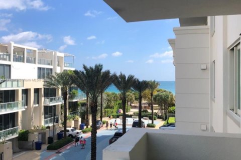 Copropriété à louer à Surfside, Floride: 1 chambre, 86.12 m2 № 1966429 - photo 8