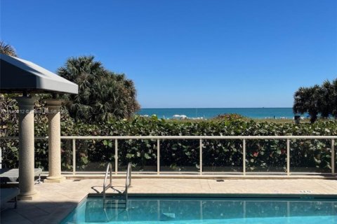 Copropriété à louer à Surfside, Floride: 1 chambre, 86.12 m2 № 1966429 - photo 5