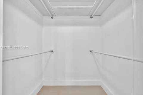 Copropriété à louer à Miami Beach, Floride: 61.59 m2 № 2029499 - photo 9