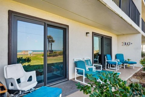 Condo in Ormond Beach, Florida, 2 bedrooms  № 2219959 - photo 23