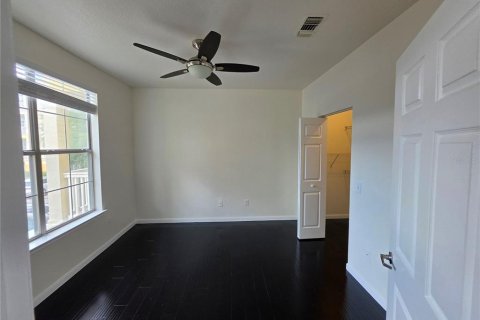 Condo in Orlando, Florida, 2 bedrooms № 2229387 - photo 9