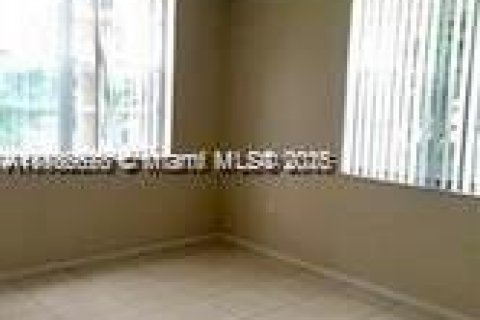 Condominio en venta en Miami, Florida, 2 dormitorios, 80.82 m2 № 1864784 - foto 9