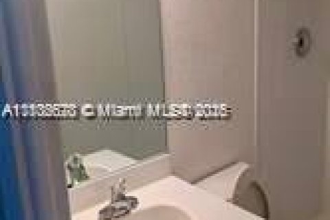 Condominio en venta en Miami, Florida, 2 dormitorios, 80.82 m2 № 1864784 - foto 12