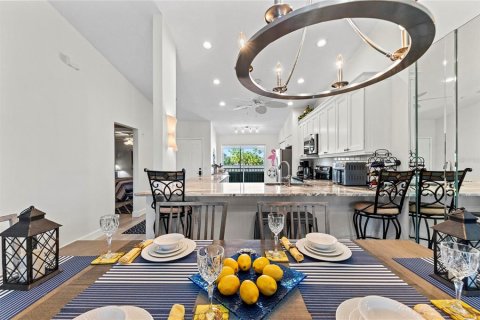 Condo in Sarasota, Florida, 2 bedrooms № 2100026 - photo 14