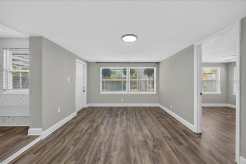 Casa en venta en Clearwater, Florida, 3 dormitorios, 193.05 m2 № 2197155 - foto 18