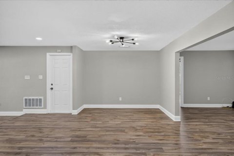 Casa en venta en Clearwater, Florida, 3 dormitorios, 193.05 m2 № 2197155 - foto 13