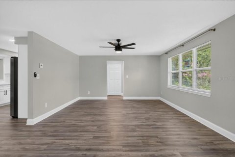 Casa en venta en Clearwater, Florida, 3 dormitorios, 193.05 m2 № 2197155 - foto 6