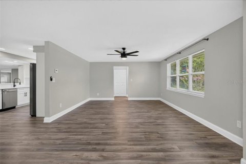 Casa en venta en Clearwater, Florida, 3 dormitorios, 193.05 m2 № 2197155 - foto 5