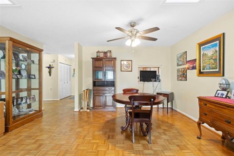 Duplex in New Smyrna Beach, Florida 2 bedrooms, 115.38 sq.m. № 2216318 - photo 11