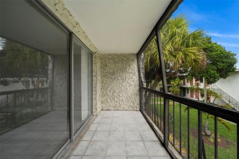 Copropriété à louer à Palmetto Bay, Floride: 1 chambre, 52.03 m2 № 2010910 - photo 17