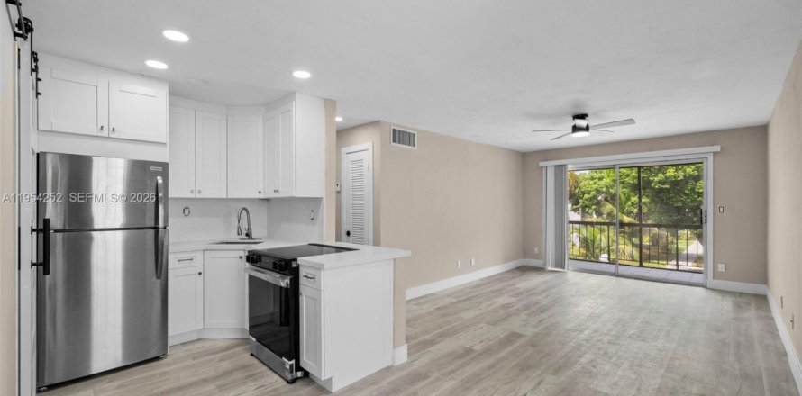 Condo à Palmetto Bay, Floride, 1 chambre № 2010910