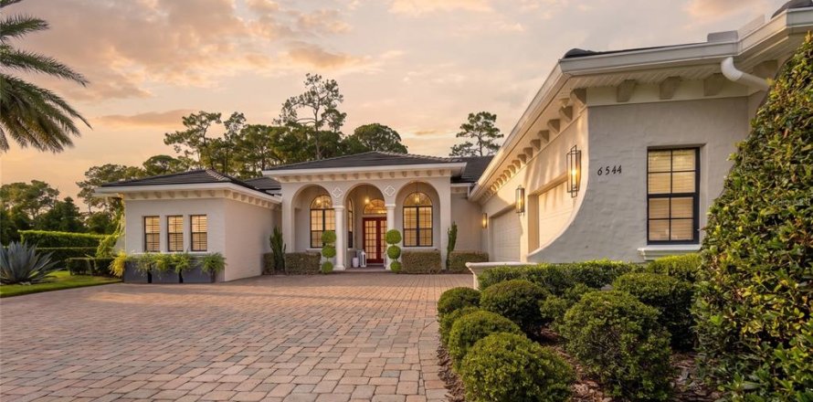 Villa ou maison à Windermere, Floride 5 chambres, 388.8 m2 № 2411546