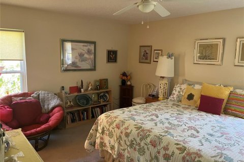 Casa en venta en Weeki Wachee, Florida, 3 dormitorios, 153.94 m2 № 1586376 - foto 27