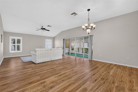 Villa ou maison à vendre à The Villages, Floride: 3 chambres, 178.56 m2 № 2287752 - photo 8