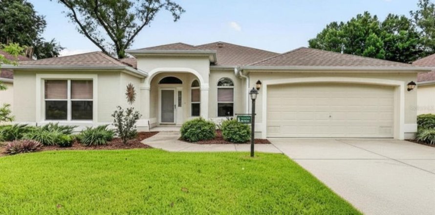 Villa ou maison à The Villages, Floride 3 chambres, 178.56 m2 № 2287752