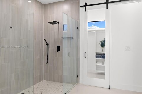 Купить виллу или дом в Кейп-Корал, Флорида 3 спальни, 175.96м2, № 1967272 - фото 28