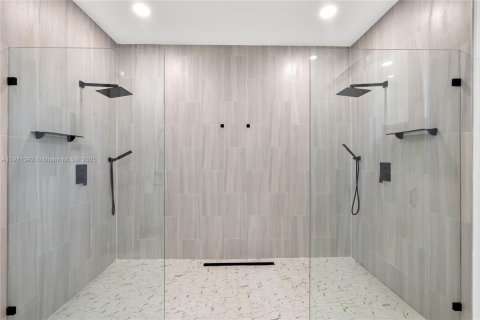 Купить виллу или дом в Кейп-Корал, Флорида 3 спальни, 175.96м2, № 1967272 - фото 27