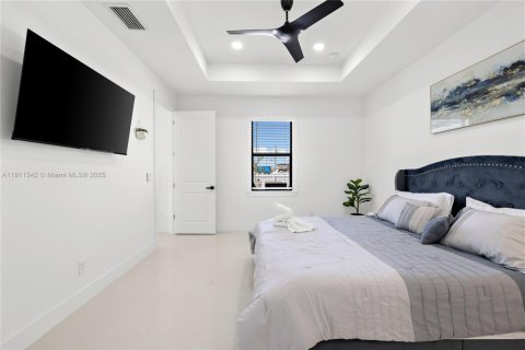 Купить виллу или дом в Кейп-Корал, Флорида 3 спальни, 175.96м2, № 1967272 - фото 23