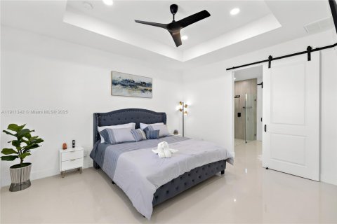 Купить виллу или дом в Кейп-Корал, Флорида 3 спальни, 175.96м2, № 1967272 - фото 22