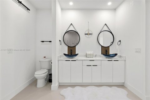 Купить виллу или дом в Кейп-Корал, Флорида 3 спальни, 175.96м2, № 1967272 - фото 26