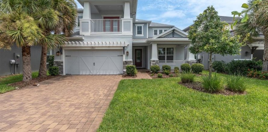 House in Odessa, Florida 5 bedrooms, 317.91 sq.m. № 2258232